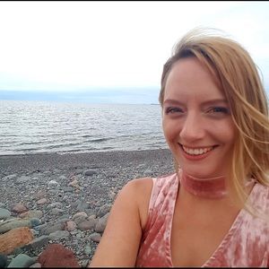 Meet your Posher, Crystal-jade